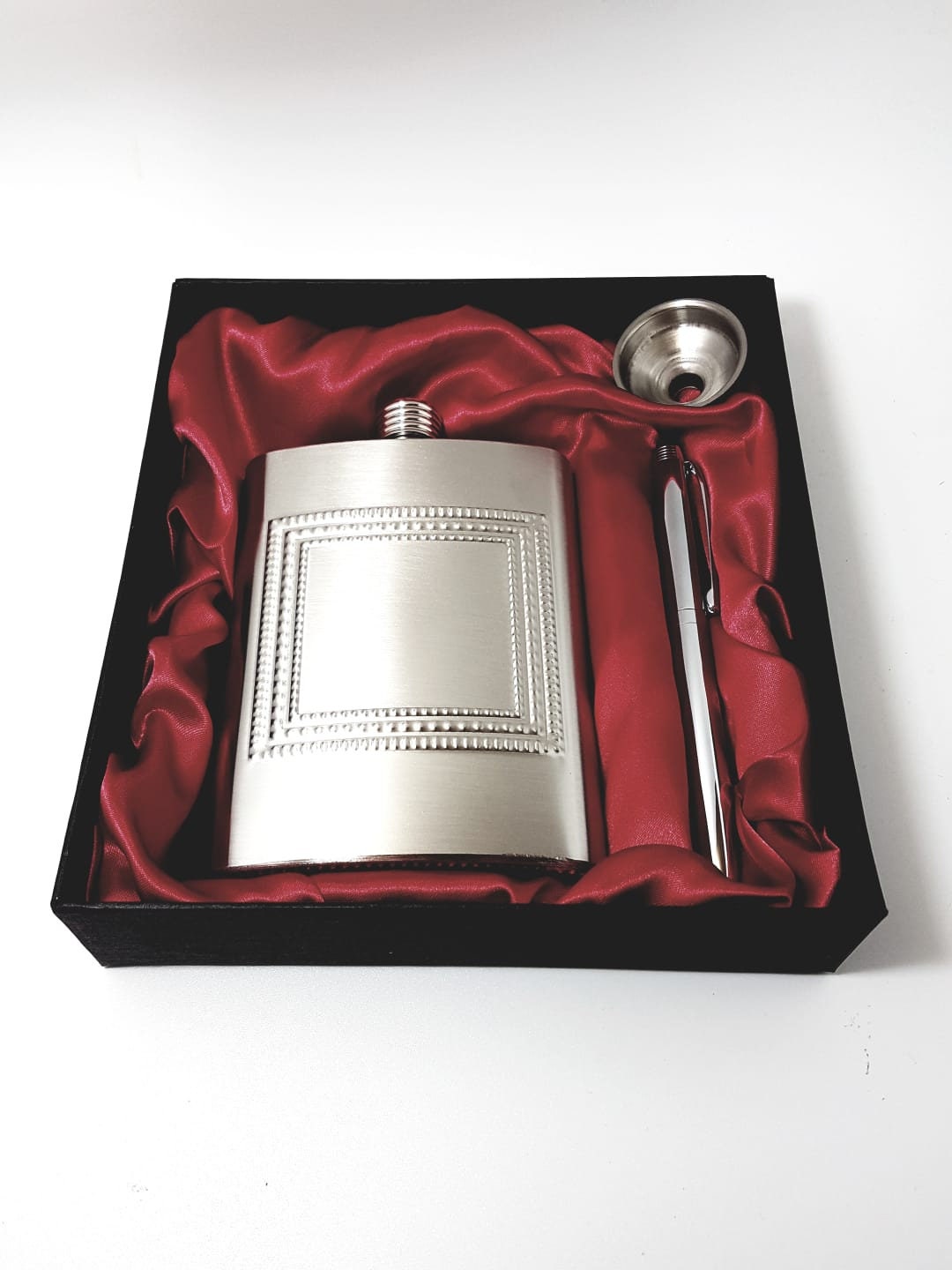 Personalised 8oz Hip Flask Gift Set With Pen